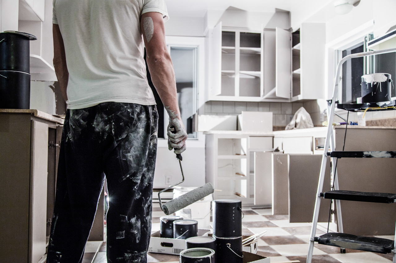 kitchens man painting kitchen